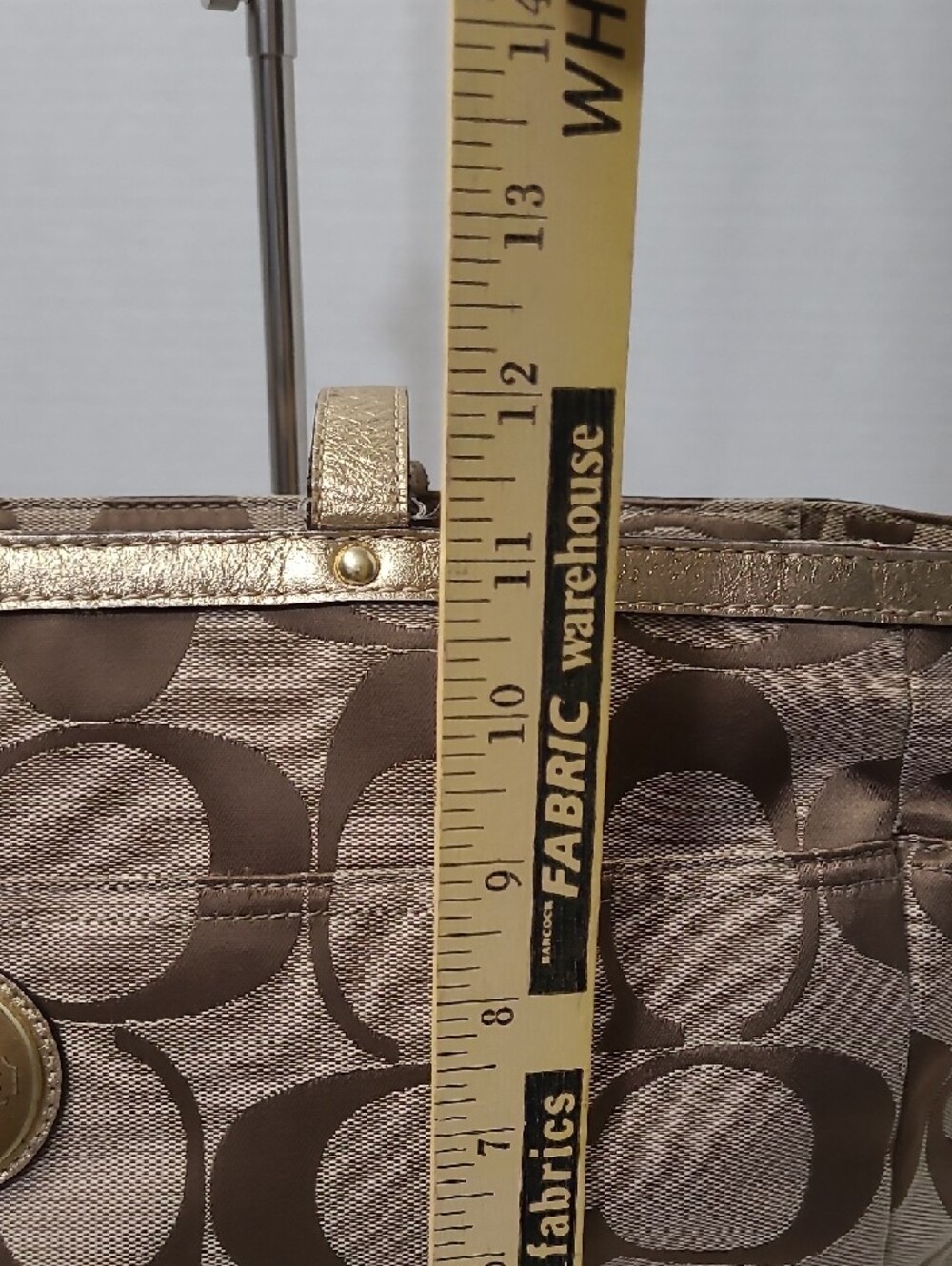 Coach Khaki Signature Tote with Gold Trim - Picture 16 of 16